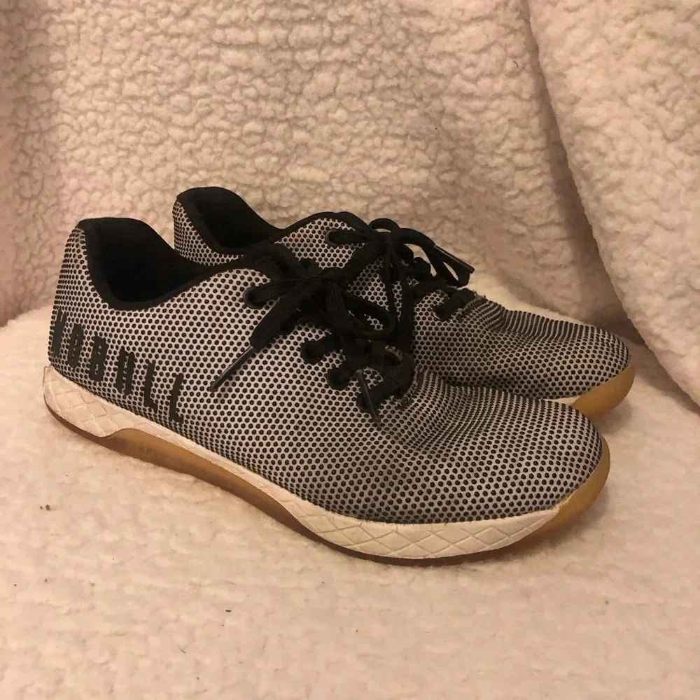 NOBULL Trainers Sneakers - Good Condition - Picture 1 of 9